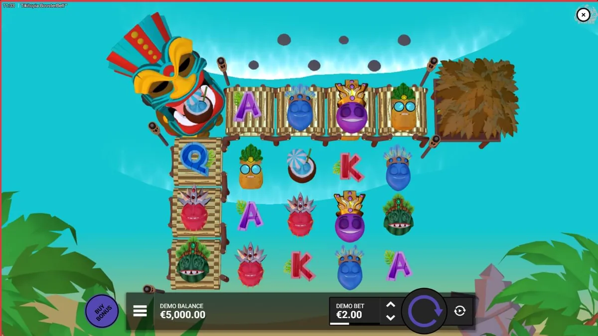 O totem Big’Um Tiki cercado por frutas tropicais vibrantes no slot Tikitopia BoosterBelt™
